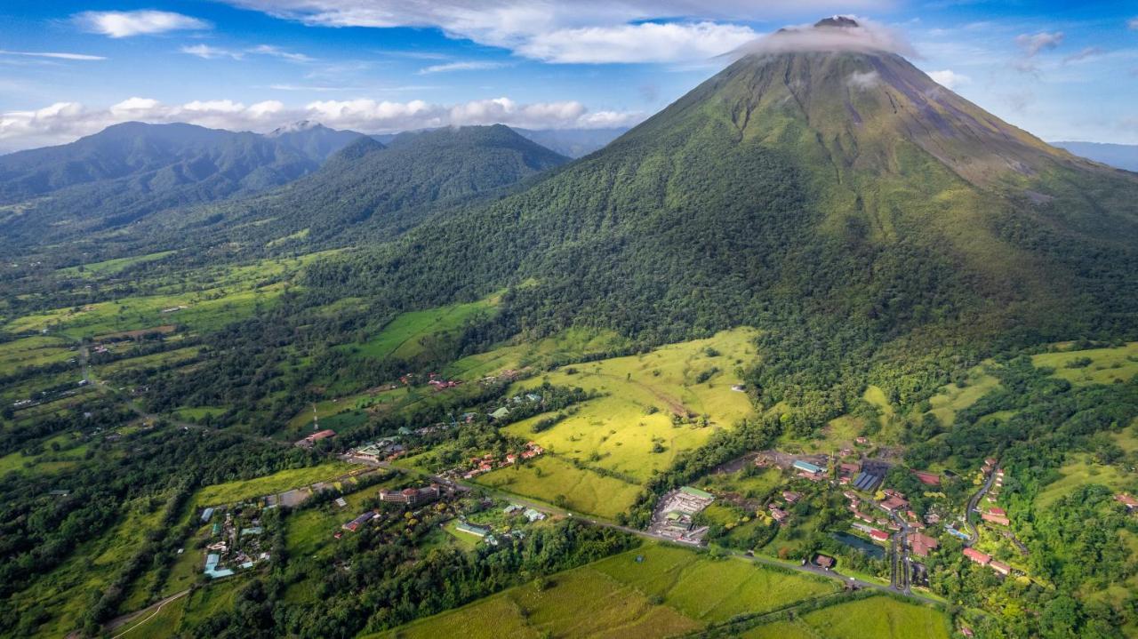 Hotel & Hot Springs Sueno Dorado La Fortuna Екстериор снимка