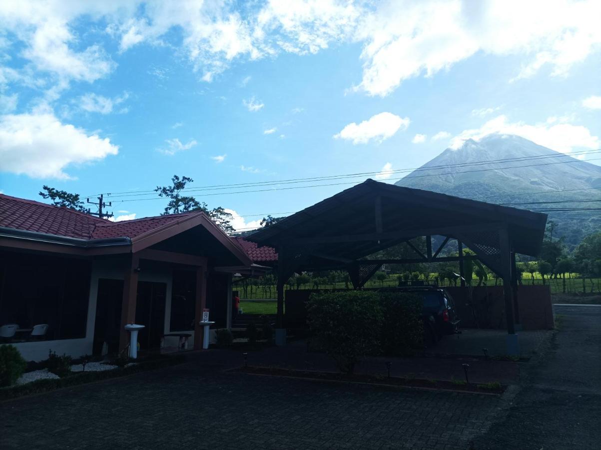 Hotel & Hot Springs Sueno Dorado La Fortuna Екстериор снимка