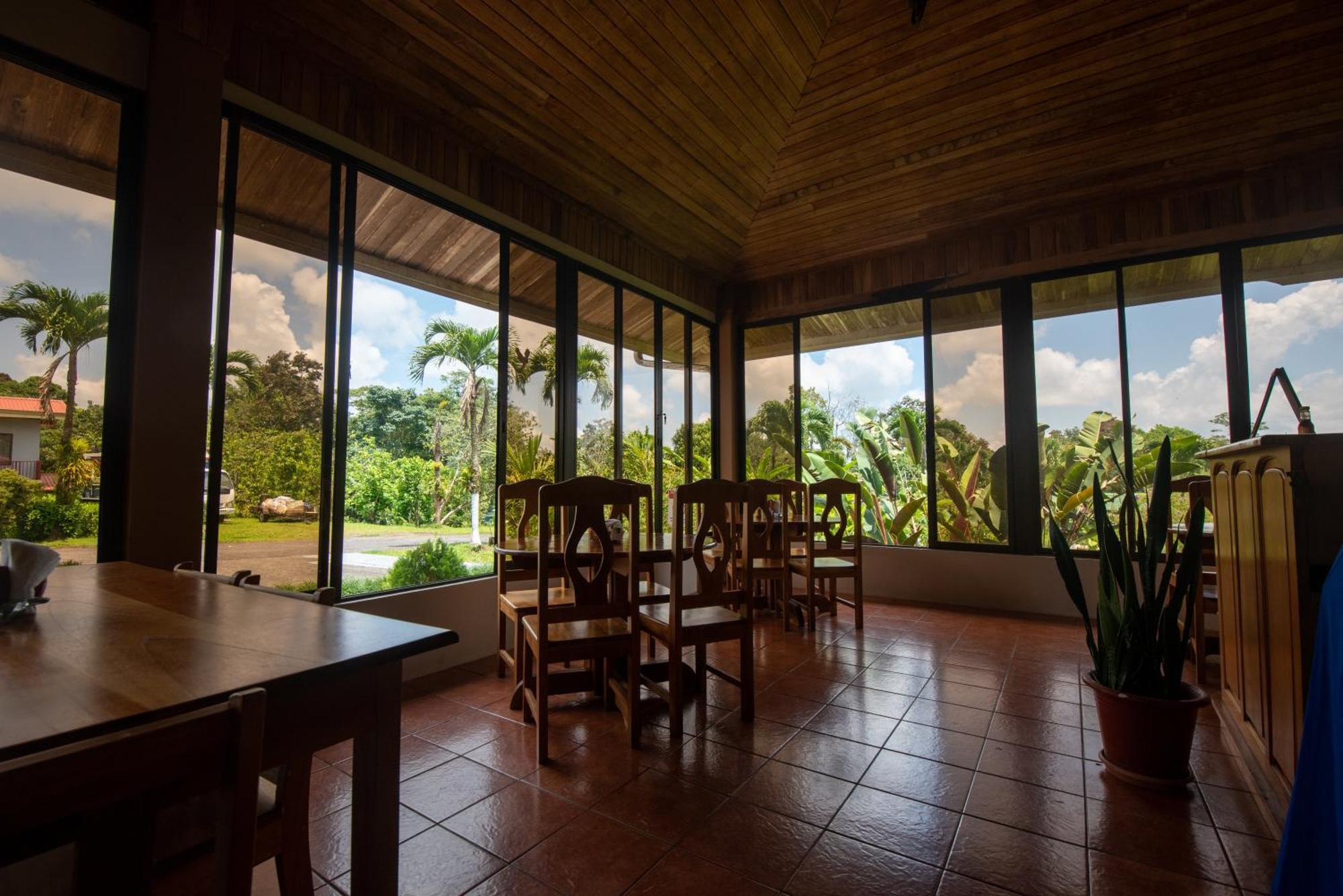 Hotel & Hot Springs Sueno Dorado La Fortuna Екстериор снимка
